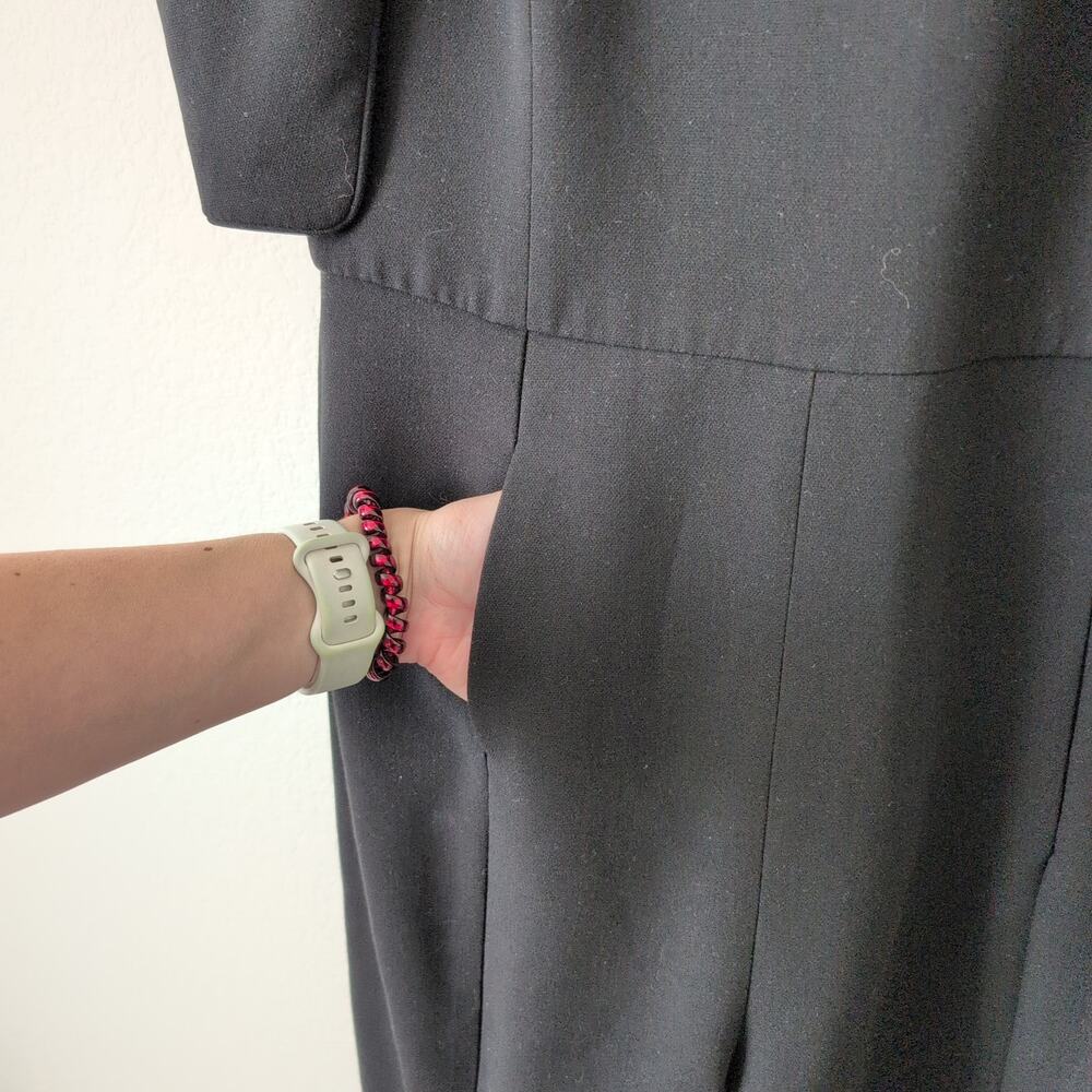 Black Halo Russo Puff Shoulder Slit Jumpsuit Black Size 8 Slim Leg Front Pockets - Picture 9 of 15
